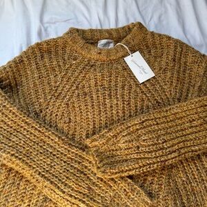 Universal Thread Mustard Yelloww sweater chunky knit oversizedd